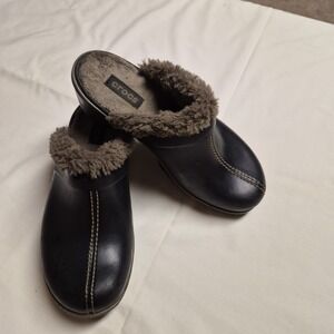 Crocs Cobbler Eva Faux Fur Lined Black Mule Clogs Cottagecore‎ Women's Size 10